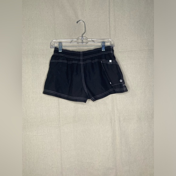 Nike Shorts - Picture 3 of 5